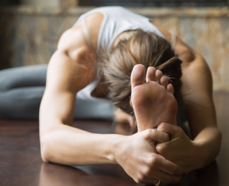 FHL tendonitis, or FHL tendinopathy, refers to an irritation of the FHL tendon, which flexes the great toe.